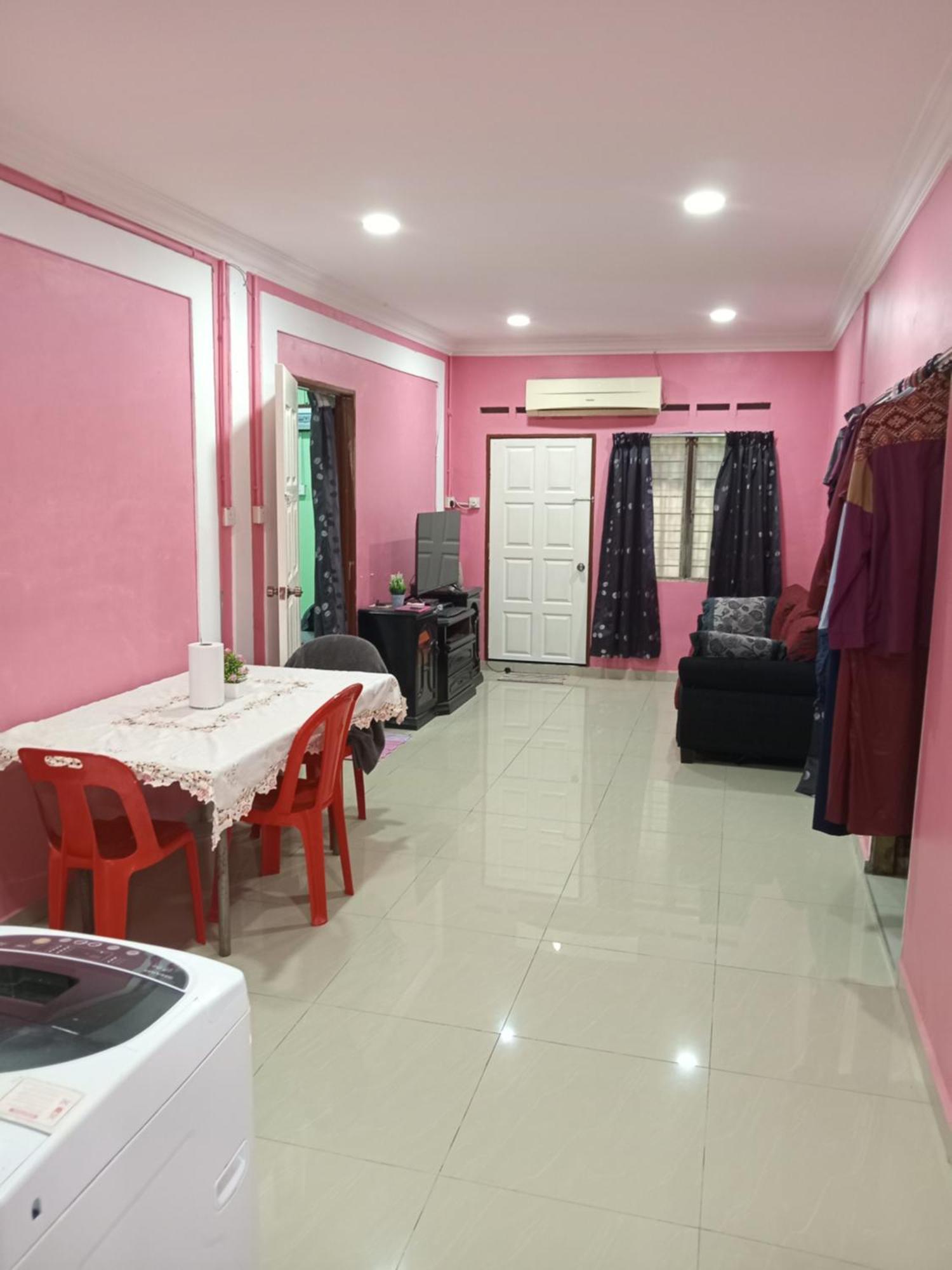 Kuntum Cottage Bed & Breakfast Kampung Tanjung Ipoh Bagian luar foto