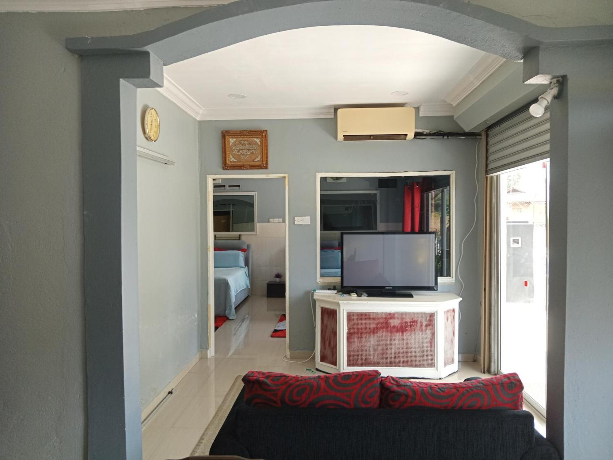 Kuntum Cottage Bed & Breakfast Kampung Tanjung Ipoh Bagian luar foto