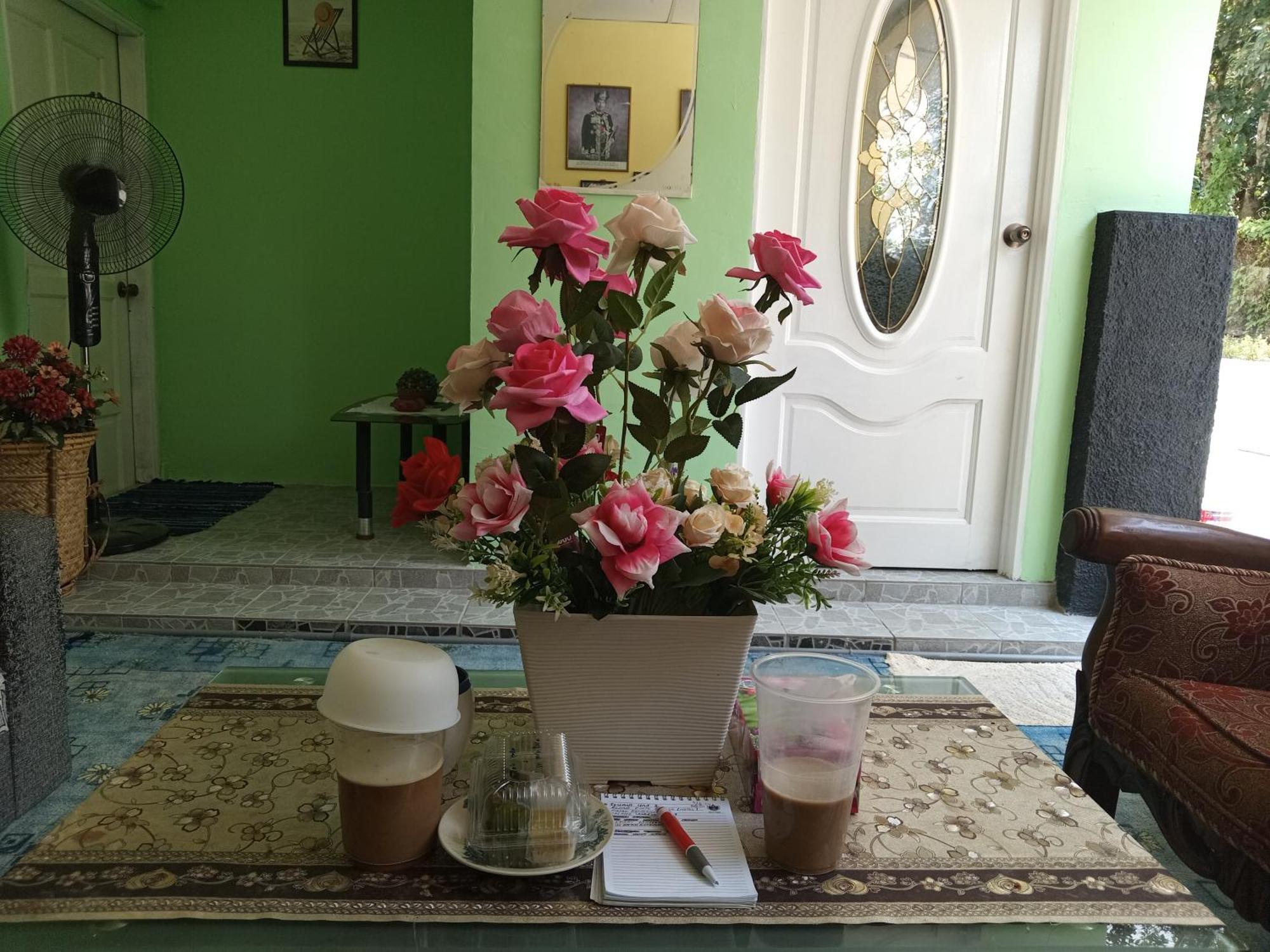 Kuntum Cottage Bed & Breakfast Kampung Tanjung Ipoh Bagian luar foto