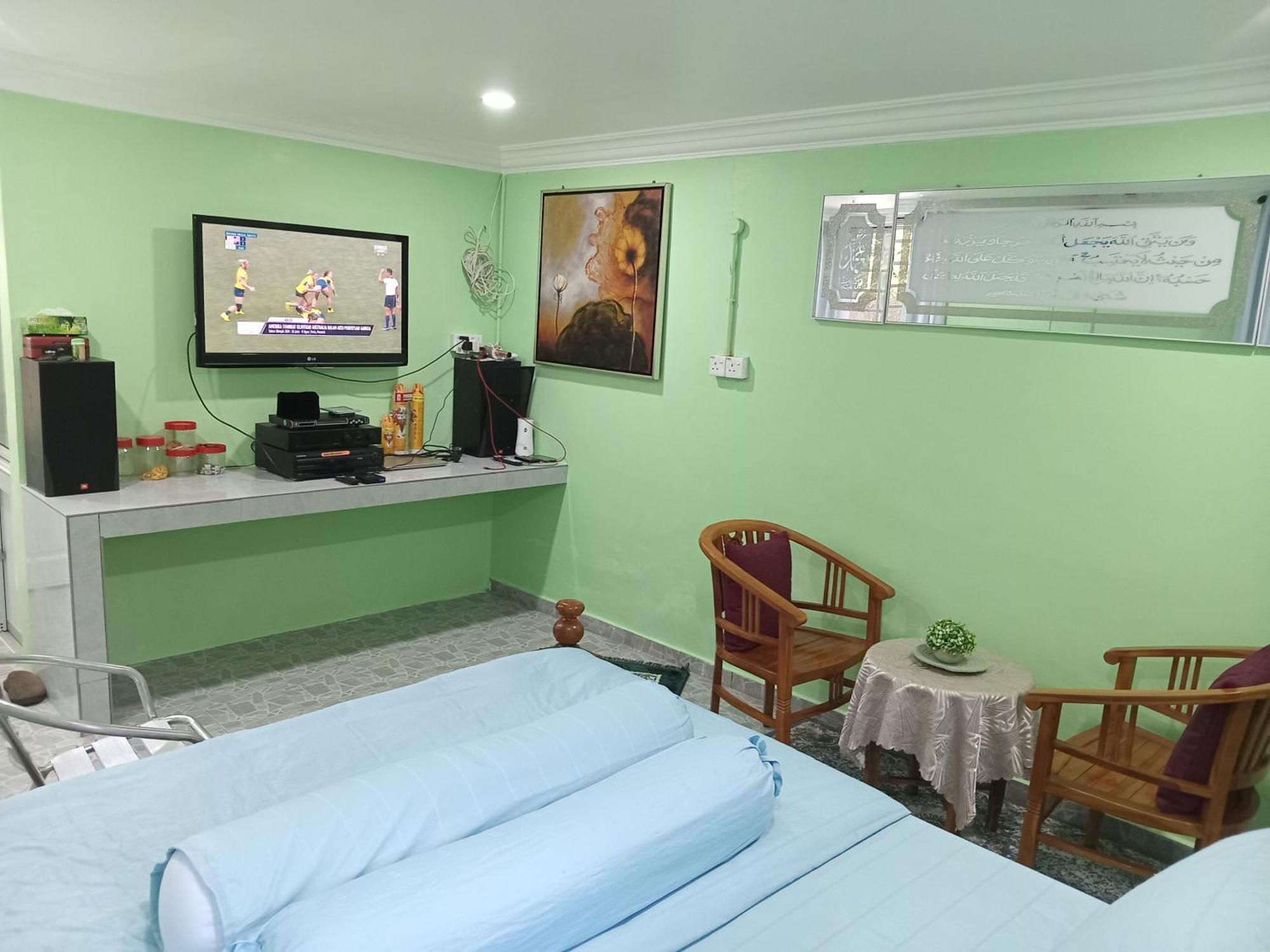 Kuntum Cottage Bed & Breakfast Kampung Tanjung Ipoh Bagian luar foto
